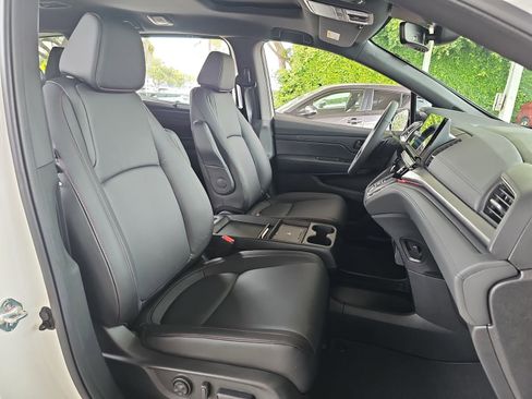 New 2026 Honda Odyssey Sport-L image 10