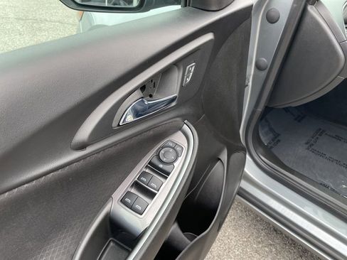 Used 2023 Chevrolet Malibu LT image 6