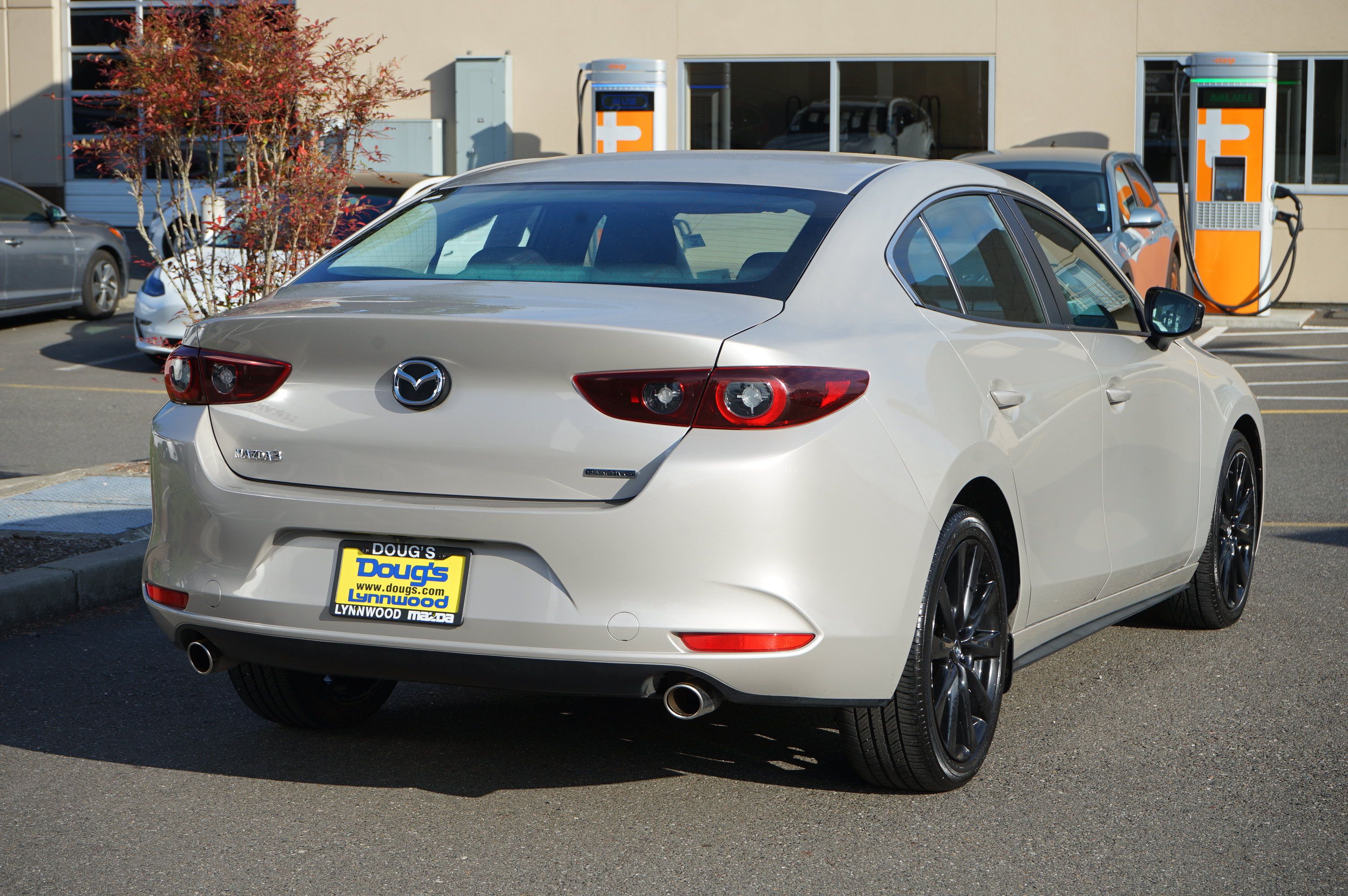 Used 2024 MAZDA MAZDA3 s FWD image 4