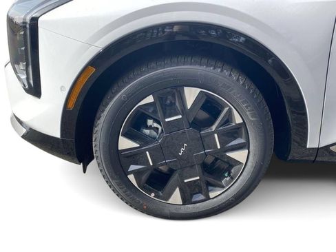 New 2026 Kia Sportage SX FWD image 25