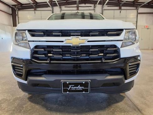 Used 2022 Chevrolet Colorado LT w/ Fleet Safety Package RWD image 8