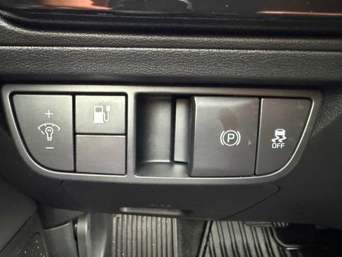 Used 2024 Kia EV6 Light AWD/4WD image 18