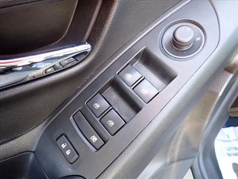 Used 2021 Chevrolet Trax LS w/ Tint and Cruise Package image 12