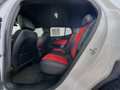 Used 2024 Chevrolet Equinox EV RS image 28