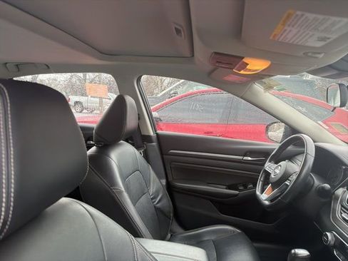 Used 2023 Nissan Altima 2.5 SL image 13