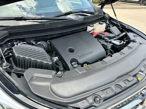 Used 2021 Buick Enclave Avenir w/ Avenir Technology Package FWD image 27