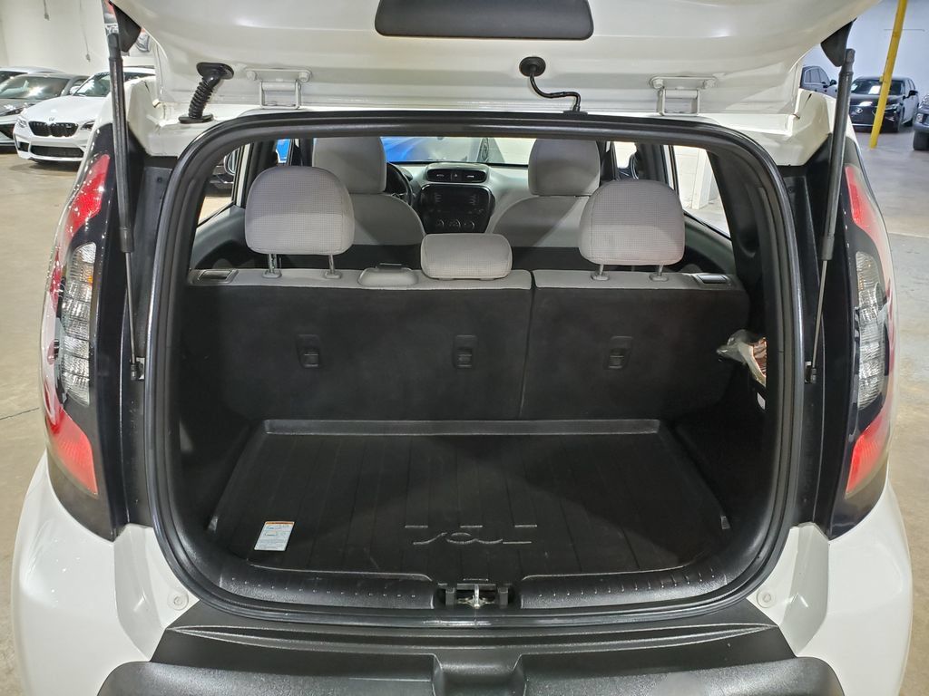 Used 2016 Kia Soul FWD image 34