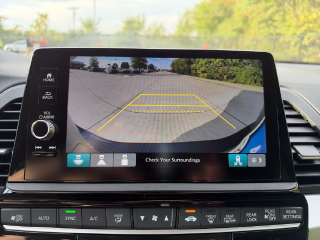 Certified 2025 Honda Odyssey EX-L image 23