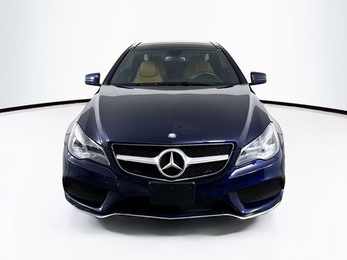 Used 2016 Mercedes-Benz E 400 Coupe image 2