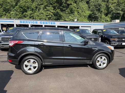Used 2015 Ford Escape SE w/ Equipment Group 201A AWD/4WD image 3