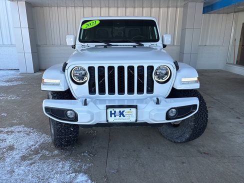 Used 2021 Jeep Gladiator High Altitude image 2
