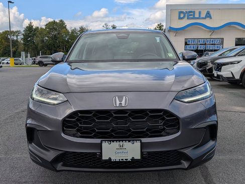 Certified 2024 Honda HR-V LX image 2