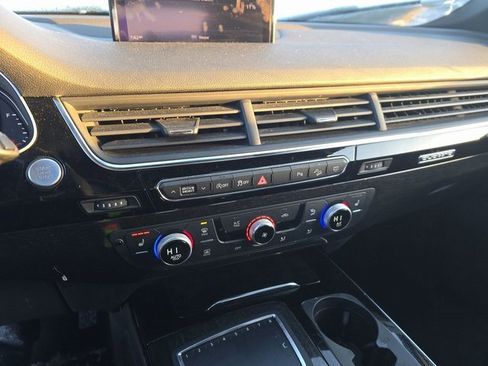 Used 2019 Audi Q7 3.0T Premium w/ Convenience Package image 5