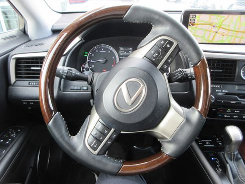 Used 2019 Lexus RX 350 AWD w/ Navigation Package image 34