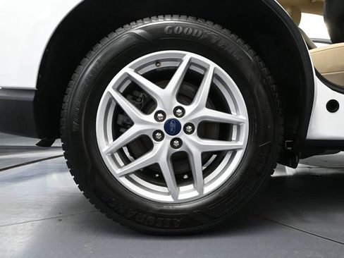 Used 2021 Ford Edge SEL w/ Cargo Accessory Package image 15