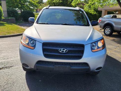 Used 2009 Hyundai Santa Fe GLS FWD image 7