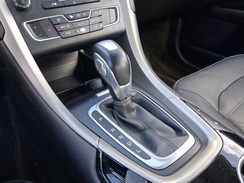 Used 2016 Ford Fusion Energi SE w/ Driver Assist Package FWD image 20
