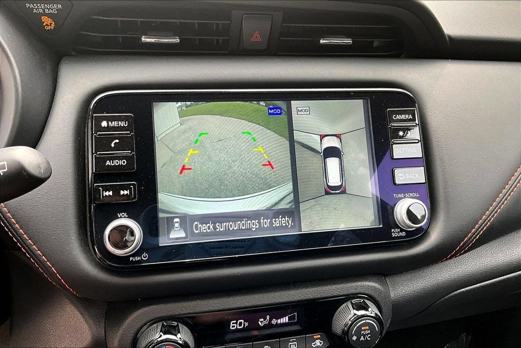 Used 2024 Nissan Kicks SR FWD image 13