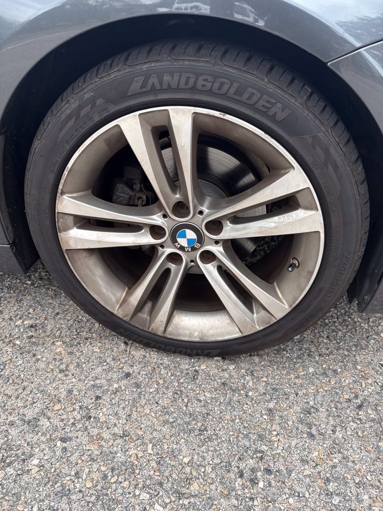 Used 2017 BMW 330i Sedan w/ Premium Package RWD image 8