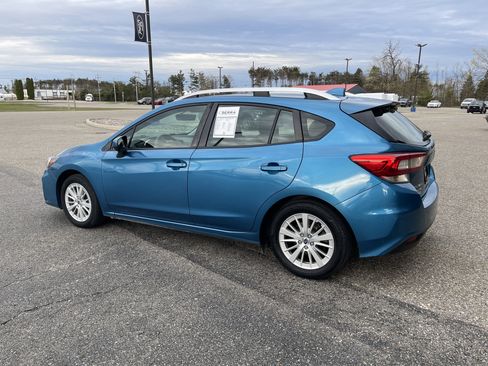 Used 2018 Subaru Impreza 2.0i Premium AWD/4WD image 6