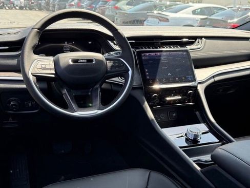 New 2025 Jeep Grand Cherokee L Limited w/ Black Appearance Package image 26