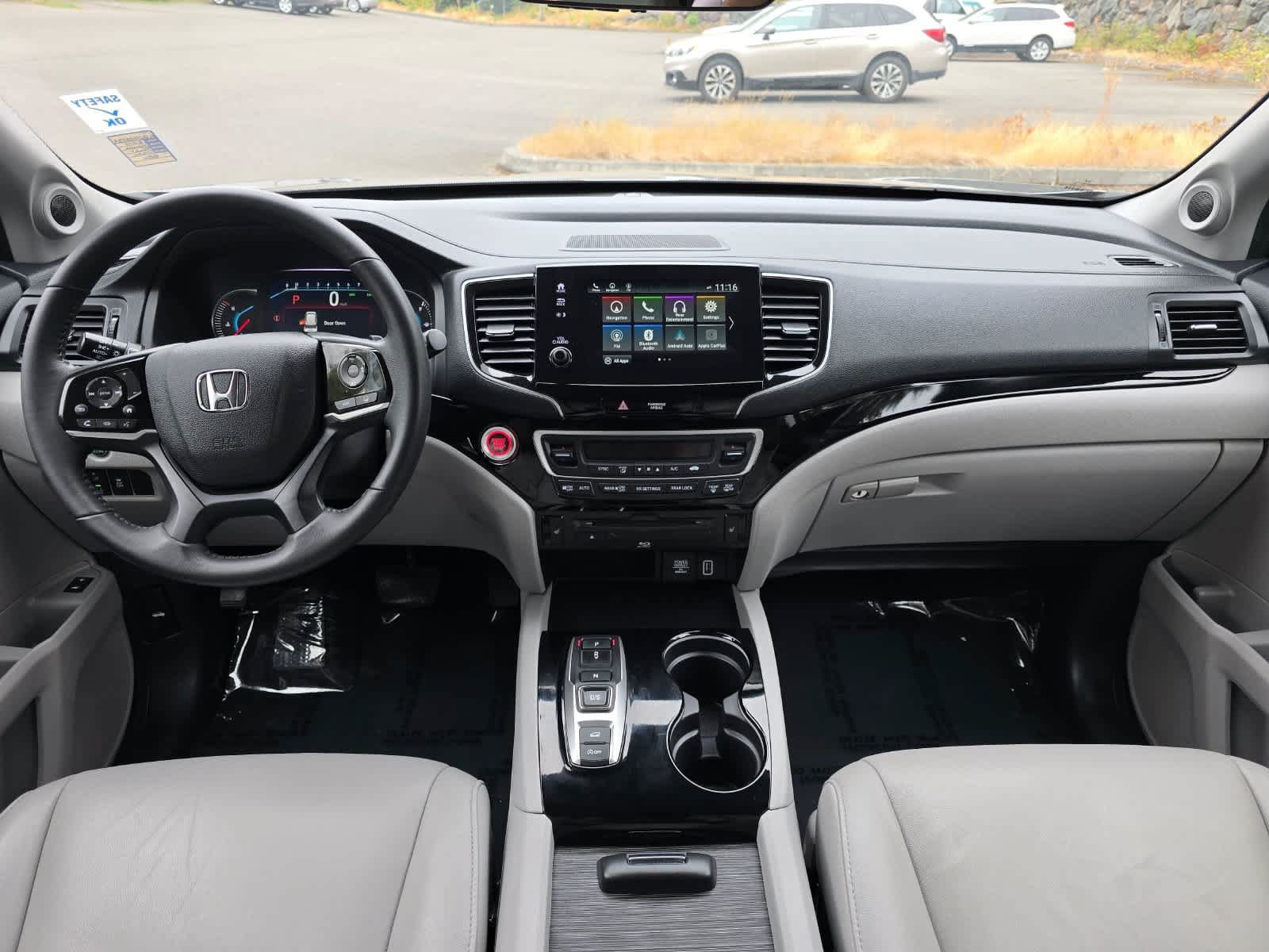 Used 2019 Honda Pilot Touring image 10