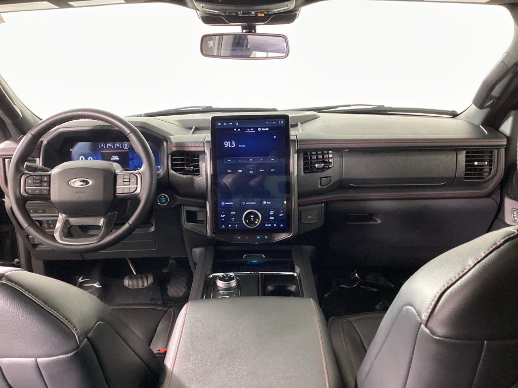 Used 2024 Ford Expedition Limited AWD/4WD image 19