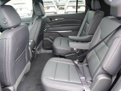 New 2026 Chevrolet Traverse Z71 w/ Driver Confidence Package image 10