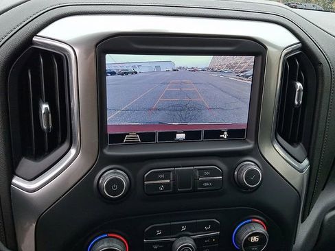 Used 2020 Chevrolet Silverado 1500 LT w/ All-Star Edition image 17