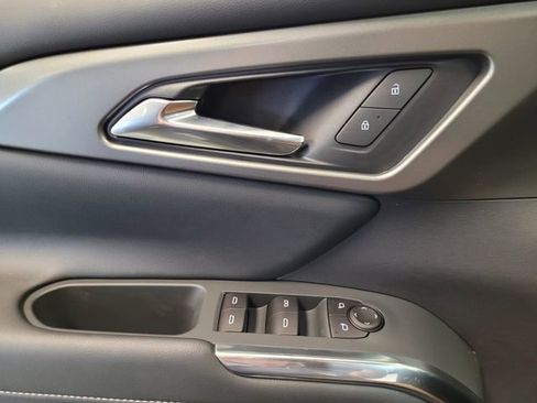 New 2026 Chevrolet Traverse LT w/ Driver Confidence Package image 24