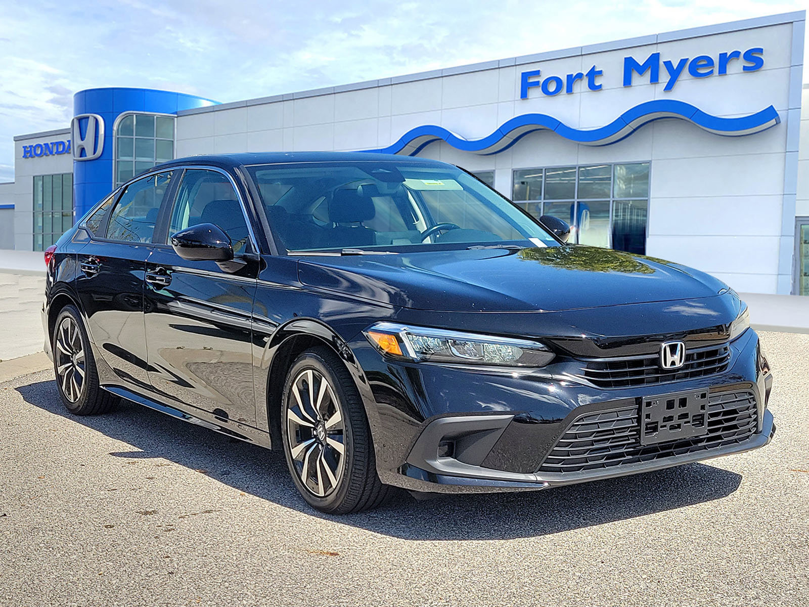 Used 2024 Honda Civic EX image 1