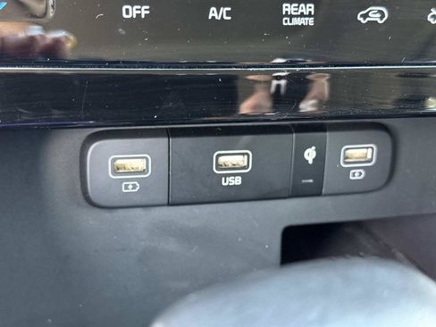 Used 2024 Kia Carnival SX Prestige FWD image 54