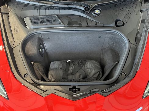 Used 2023 Chevrolet Corvette Stingray Premium Conv w/ Z51 Performance Package image 4