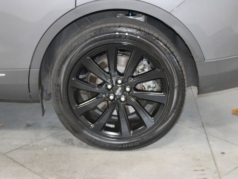 Used 2022 Lincoln Nautilus Reserve w/ Monochromatic Package image 15