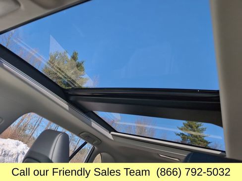 Used 2020 Toyota RAV4 Limited image 25