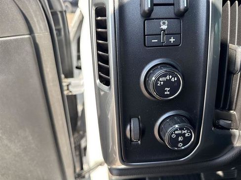 Used 2017 Chevrolet Silverado 1500 LT w/ All Star Edition AWD/4WD image 51