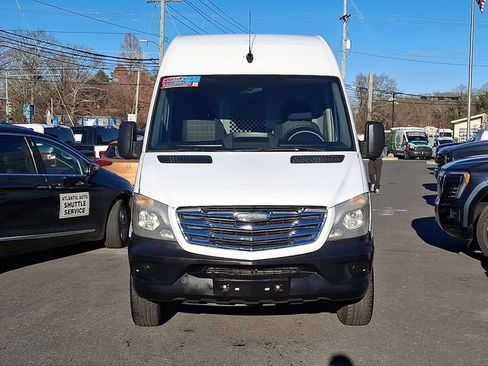 Used 2014 Freightliner Sprinter 2500 image 2