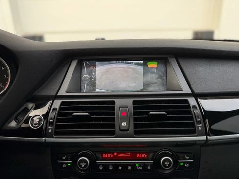 Used 2010 BMW X5 M image 19