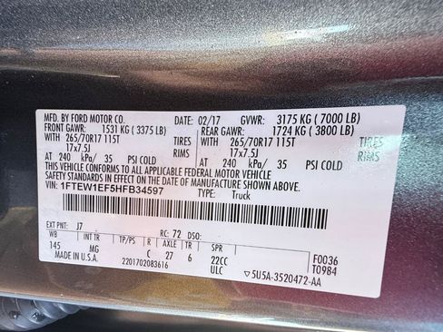 Used 2017 Ford F150 XLT AWD/4WD image 18