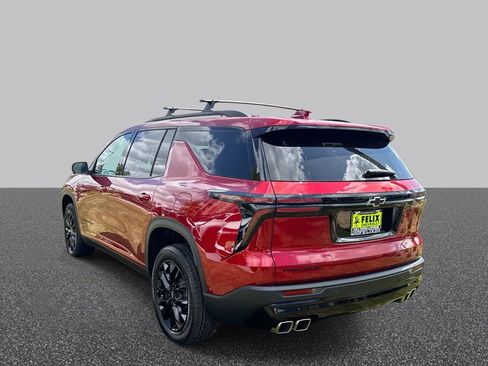 New 2025 Chevrolet Traverse LT w/ Enhanced Driving Package image 6