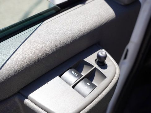 Used 2023 GMC Savana 2500 Work Van w/ Driver Convenience Package image 19