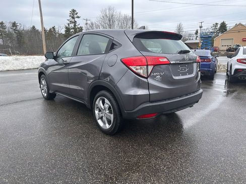 Used 2021 Honda HR-V LX image 3
