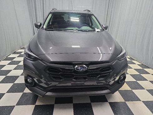 Used 2026 Subaru Crosstrek 2.5i Limited AWD/4WD image 2