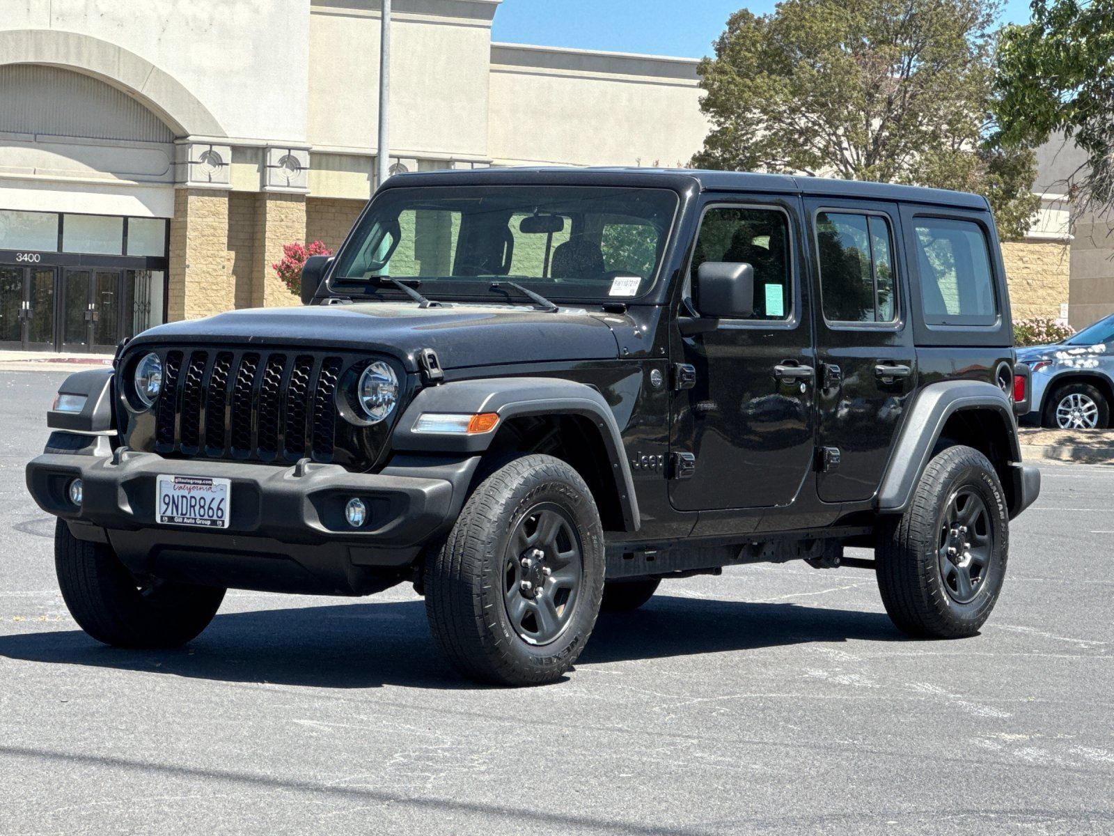 Used 2024 Jeep Wrangler Unlimited Sport AWD/4WD image 8