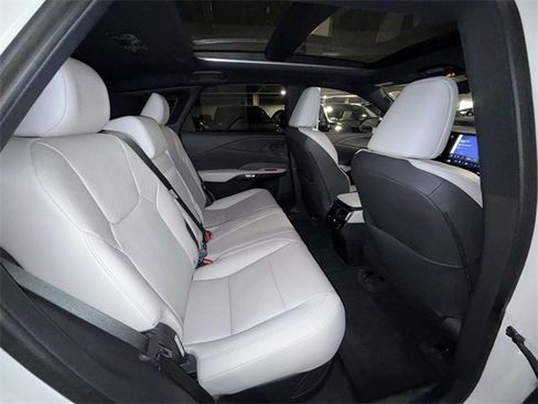Certified 2023 Lexus RX 350h image 16