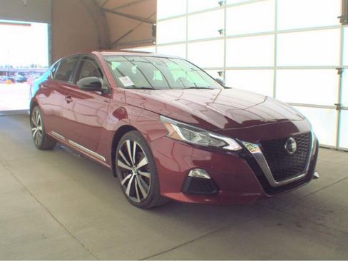 Used 2022 Nissan Altima 2.5 SR image 4
