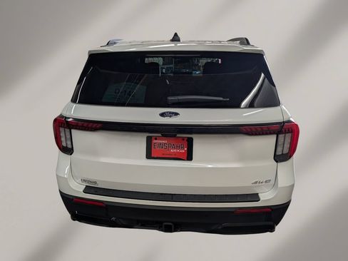 Used 2025 Ford Explorer ST-Line AWD/4WD image 21