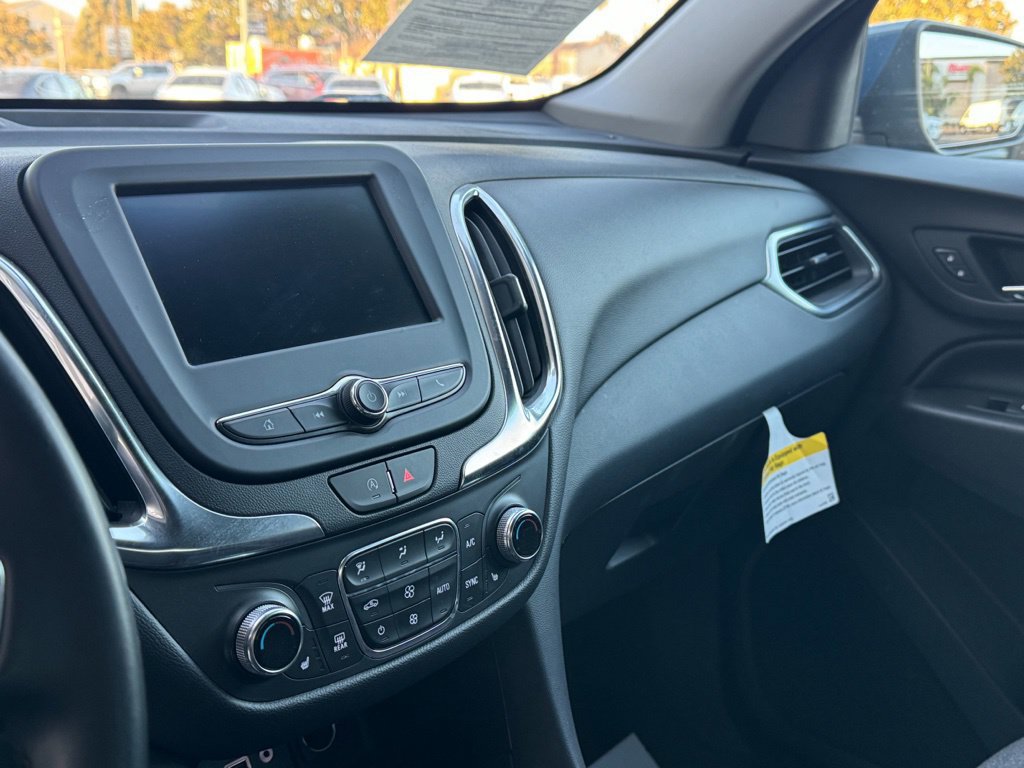Used 2024 Chevrolet Equinox LT AWD/4WD image 13