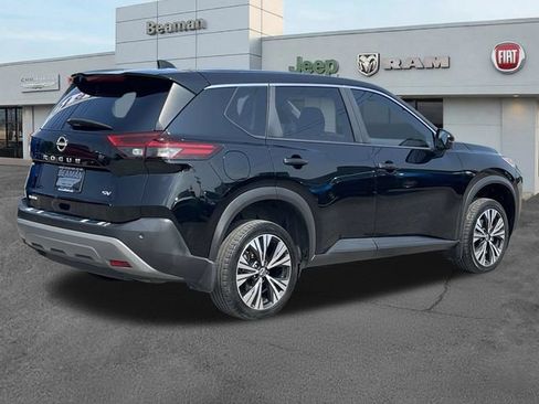 Used 2023 Nissan Rogue SV FWD image 7