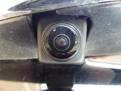 Used 2017 INFINITI QX80 Base AWD 4dr SUV w/ Deluxe Technology Package image 76